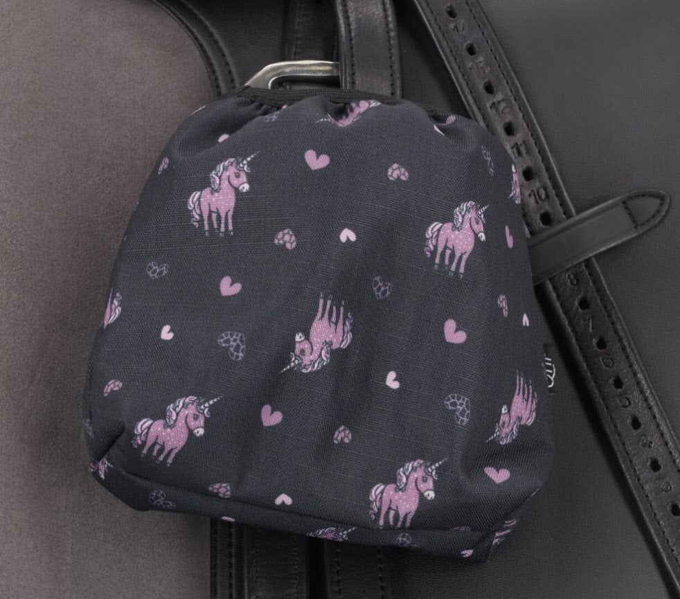 Lize Stirrup Covers