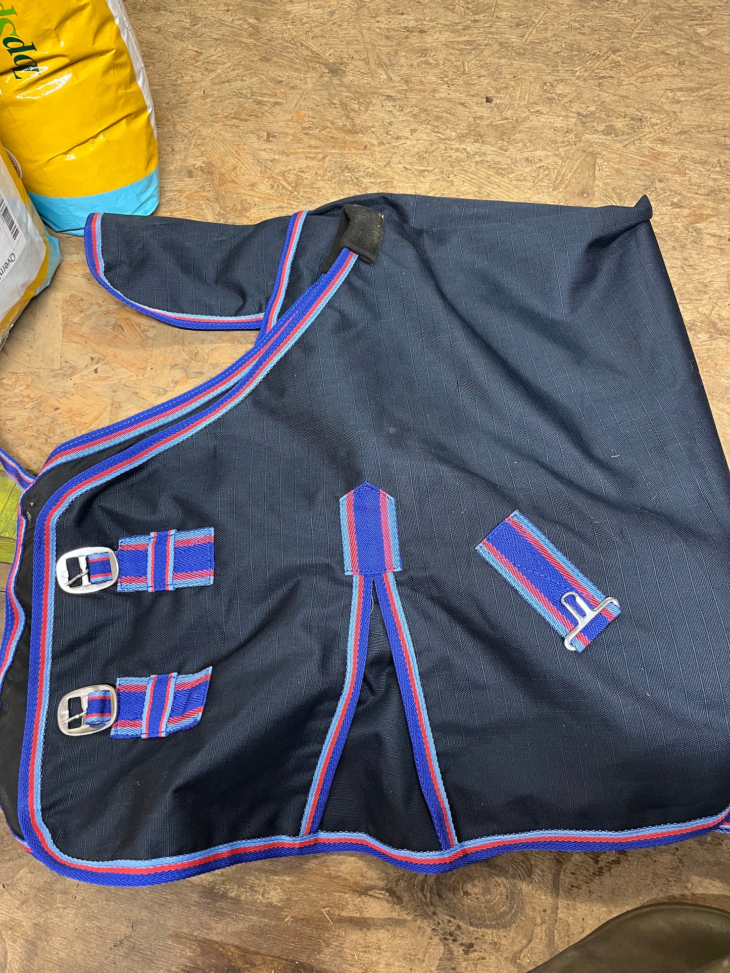 Unbranded 0g Turnout Rug