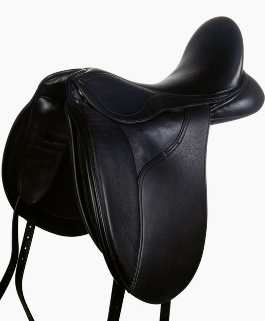 Hkm Black 17.5” Dressage Saddle